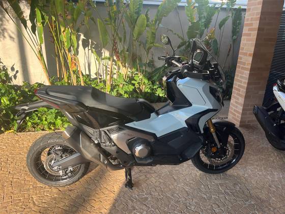 HONDA X-ADV 